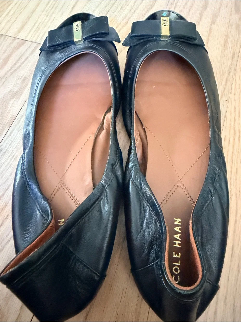 Cole Haan Elsie Bow Ballet Flats - Black Leather - Pristine Condition